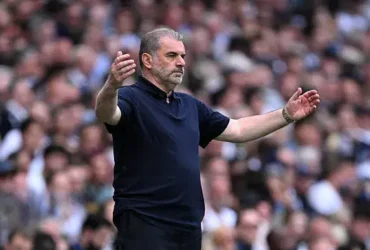 شکست سنگین تاتنهام مقابل برایتون در هفته پایانی لیگ جزیره