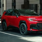 خداحافظ موتور بنزینی؛ تویوتا RAV4 مدل ۲۰۲۶ فقط هیبریدی می‌شود!