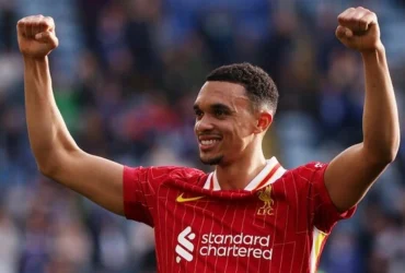 ترنت آرنولد با رئال مادرید قرارداد ۶ ساله امضا کرد