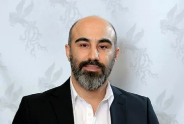 محسن تنابنده: خلیج همیشه فارس است، سنگ قبر سربازانتان گواهی می‌دهد