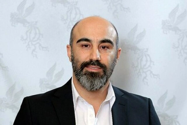 محسن تنابنده: خلیج همیشه فارس است، سنگ قبر سربازانتان گواهی می‌دهد