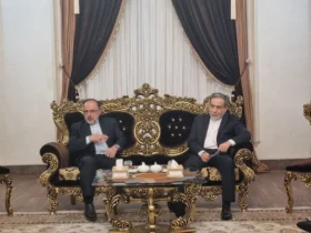 وزیر امور خارجه ایران پس از سفر دو روزه به هند و دیدار با مقام‌ های دهلی نو، وارد مشهد شد