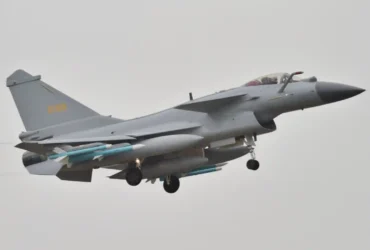 آیا ایران از چین جنگنده J-10C می‌خرد؟ مقایسه این جنگنده با F-35