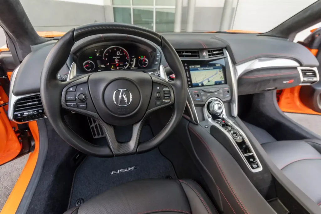 آکورا NSX تایپ S با کارکرد پایین، ۶۲ هزار دلار گران‌تر از قیمت کارخانه فروخته شد