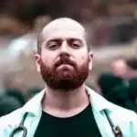 حواشی کامنت بابک زنجانی برای هیپاپولوژیست و واکنش کاگان (عموبابی) + عکس کامنت