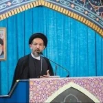 اقامه نماز عید قربان به امامت حجت‌الاسلام ابوترابی‌فرد در دانشگاه تهران