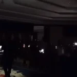 قطع برق در اجلاس اکو تهران: سخنرانی وزیر قزاقستان مختل شد، برق اضطراری به‌سرعت وصل شد