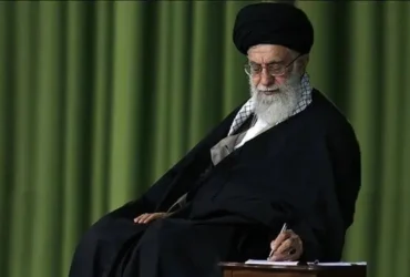 رهبر انقلاب پس از حمله سحرگاهی اسرائیل: صهیونیست‌ها برای خود سرنوشت تلخی رقم زدند _ پاسخ سخت در راه است