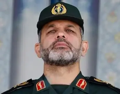 سردار احمد وحیدی فرمانده جدید سپاه پاسداران انقلاب اسلامی شد