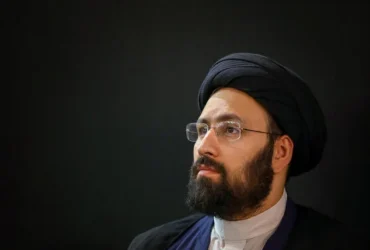 دیدار سید علی خمینی با پدر دبیرکل حزب‌الله لبنان؛ حضور پسر شهید نصرالله