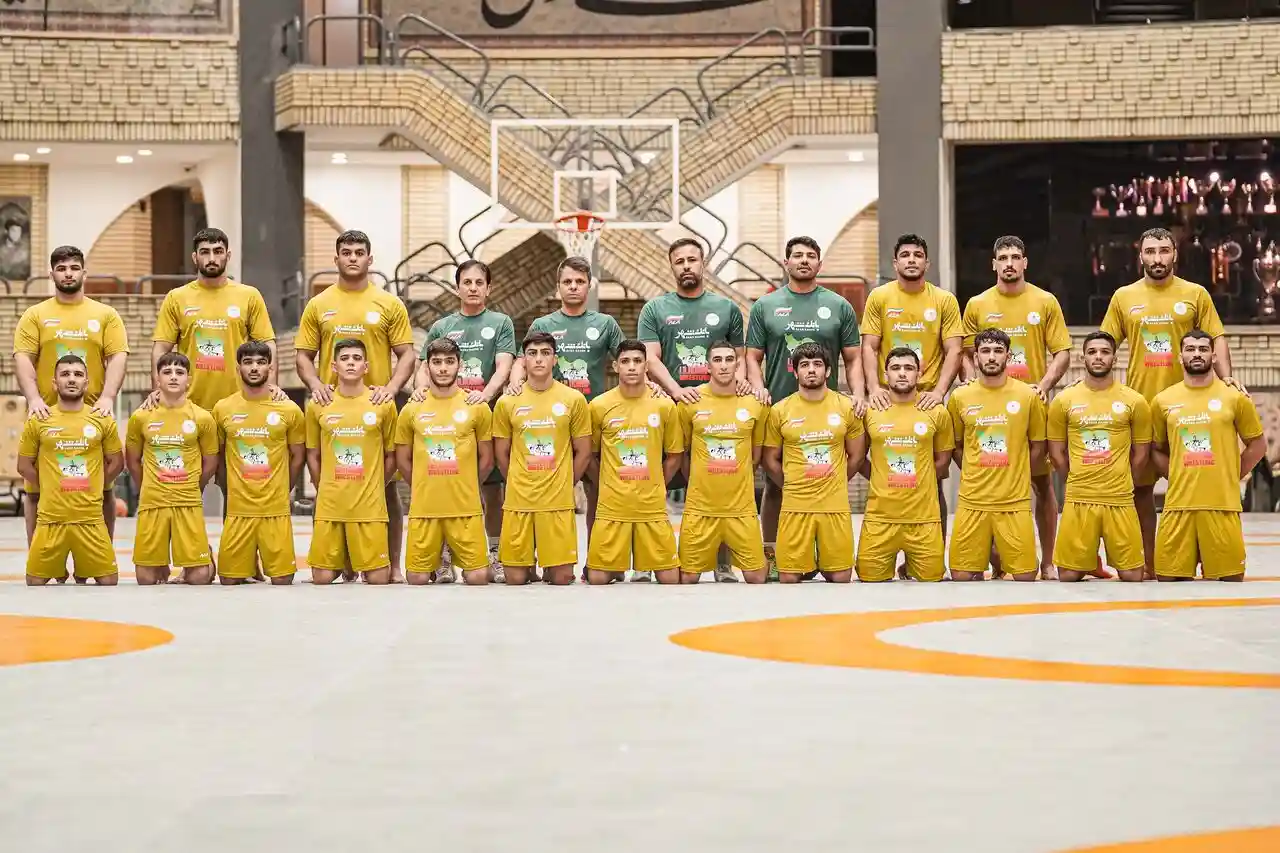 تیم منتخب کشتی فرنگی ایران با ۱۹ ورزشکار راهی جام پاشایان ارمنستان شد _ پخش زنده از شبکه سه