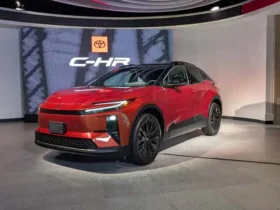 C-HR ۲۰۲۶، تویوتا از همیشه الکتریکی‌تر و اسپرت‌تر برگشت!