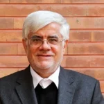 عارف: پرونده شبکه ملی اطلاعات حتی پس از ارائه خدمات بسته نمی‌شود