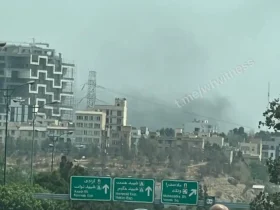 آتش‌سوزی در نزدیکی مجتمع آرارات ونک؛ دود غلیظ شمال تهران را فرا گرفت