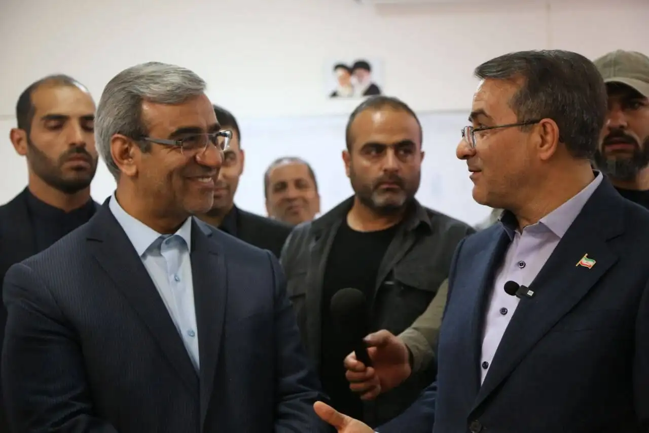 استخدام ۱۰۰ هزار نیروی جدید در دستگاه‌ های اجرایی کشور در سال ۱۴۰۴