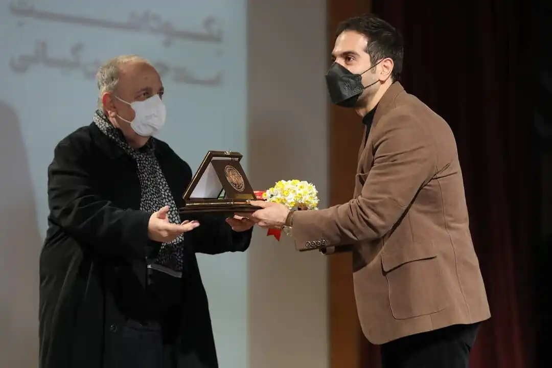 محل برگزاری جایزه منتقدان و نویسندگان مطبوعات؛ از تالار دانشگاه تا تحریریه‌ شرق و اعتماد