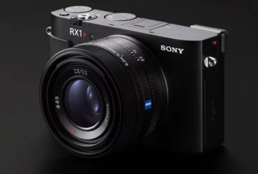 دوربین RX1R III سونی معرفی شد فول‌ فریم ۶۱ مگاپیکسلی