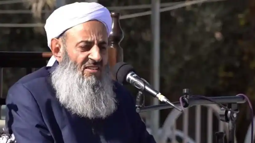 واکنش مولوی عبدالحمید به اخراج اتباع غیرقانونی افغانستان: شأن انسانی رعایت شود