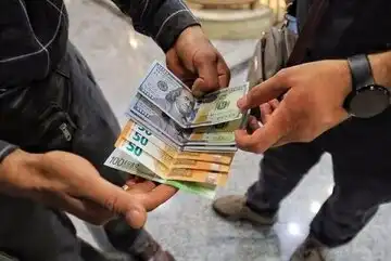 دلار وارد کانال ۱۰۰ هزار تومان شد - افزایش ۳.۹ درصدی در ۲۴ ساعت گذشته