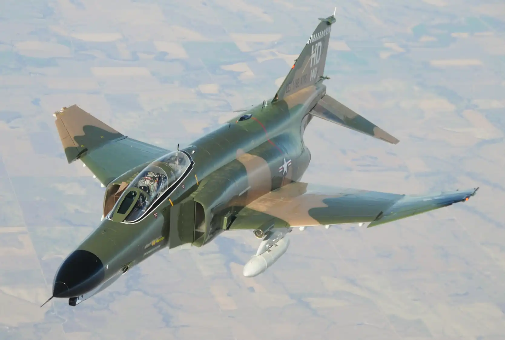 ثبت فشار بی‌سابقه شکستن دیوار صوتی توسط F-4 فانتوم