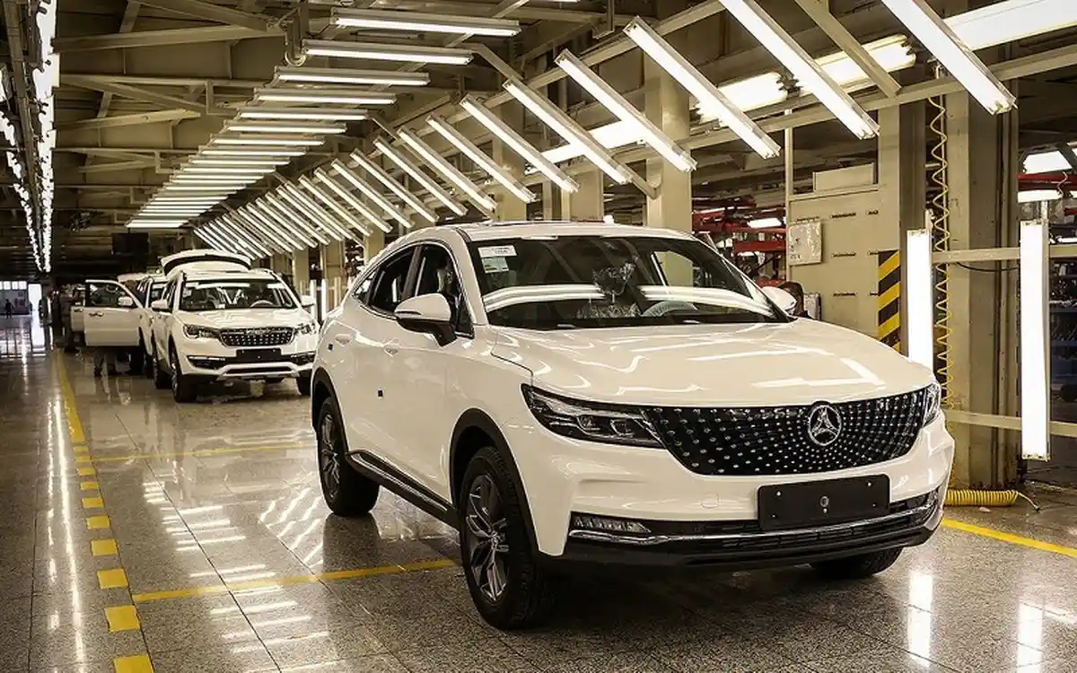 آغاز ثبت‌نام نقدی و اقساطی خودروهای بهمن موتور در مهر ۱۴۰۴؛ فیدلیتی الیت، دیگنیتی پرایم و ریسپکت تیپ ۲ در صف فروش