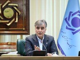 افزایش اختیارات بانکی استان‌ها وبازگشت آرامش به بازار ارز وبورس