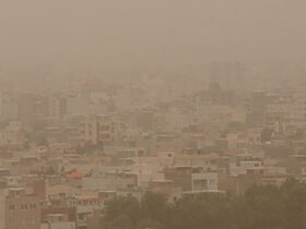 گردوخاک در تهران؛ کارشناسان استفاده از ماسک را توصیه کردند