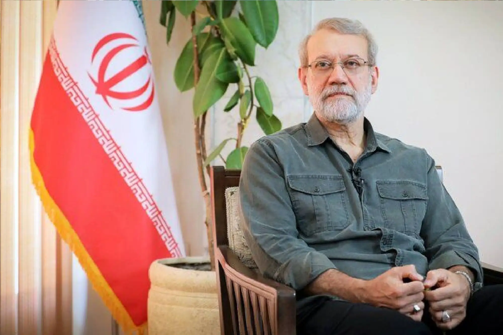 علی لاریجانی: هیچ‌ کدام از سایت‌ های هسته‌ ای ایران رها نشده‌ اند