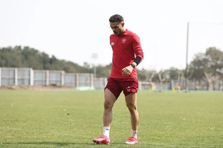 مصدومیت دوباره اوستون ارونوف؛ غیبت در دیدار پرسپولیس و ملوان