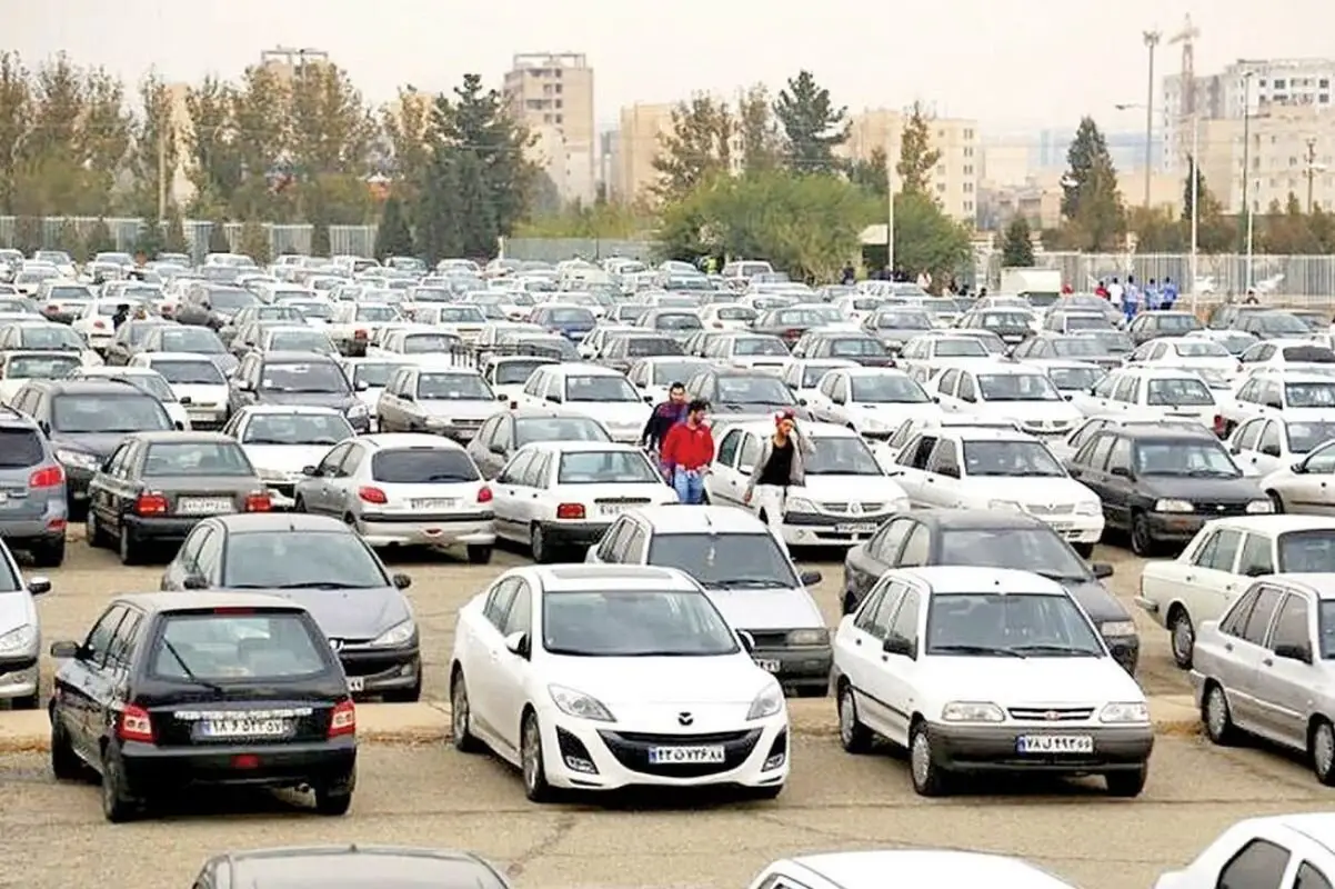 قیمت روز خودروهای داخلی و مونتاژی در بازار | ۳ مهر ۱۴۰۴