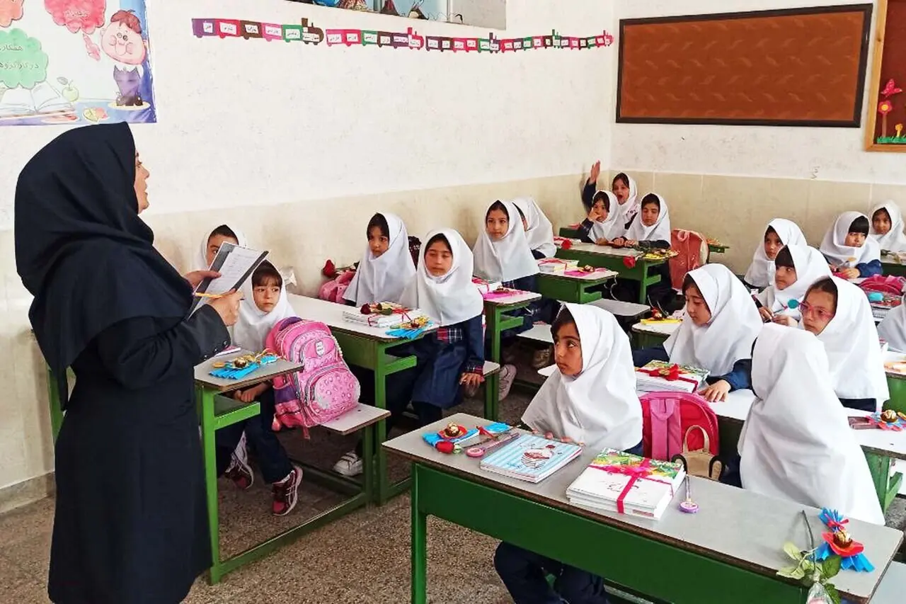 تعطیلی مدارس ۵ شهر فردا سه‌شنبه 1 مهر 1404