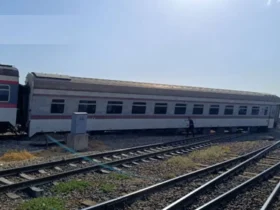 خروج قطار مسافربری از ریل در ایستگاه راه‌آهن مشهد