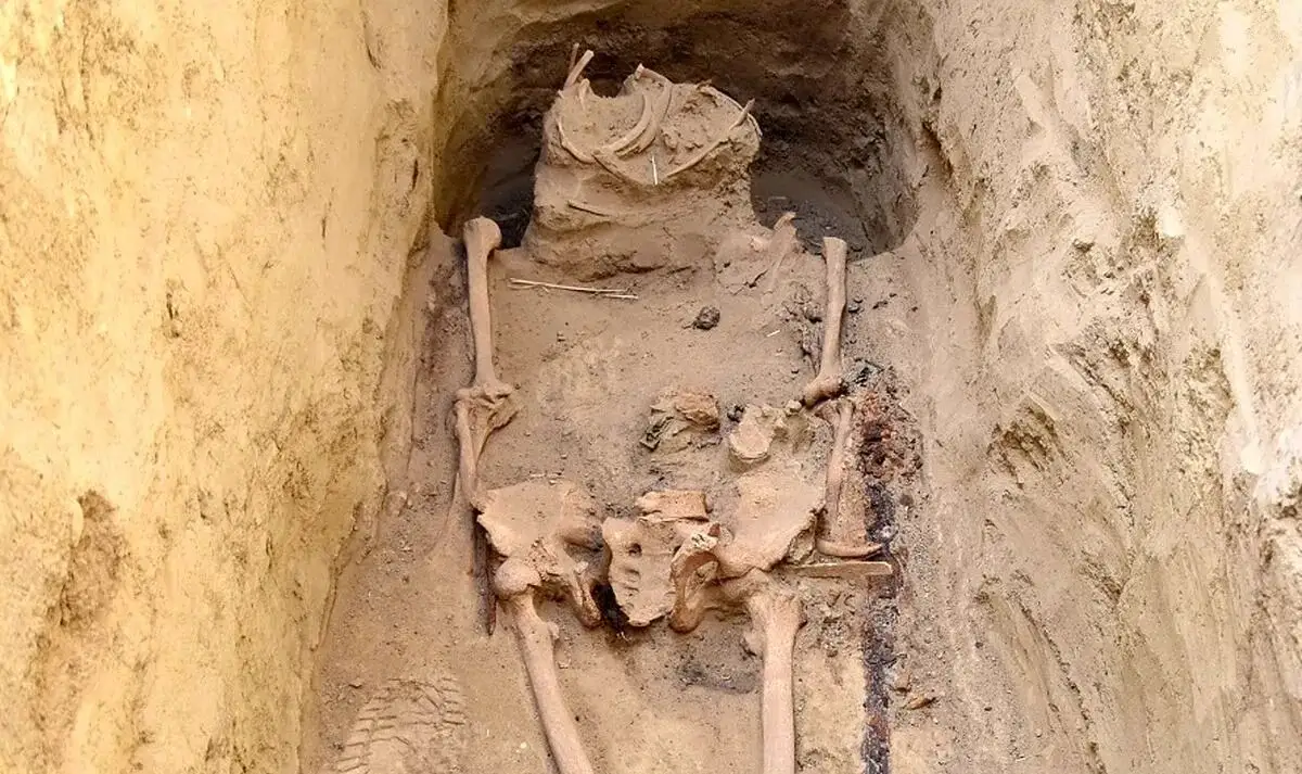 مقبره جنگجوی آوار با شمشیر ۱۴۰۰ ساله در مجارستان کشف شد