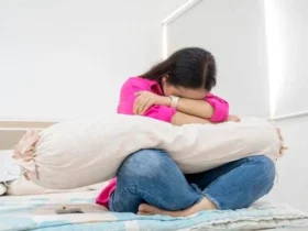 علت درد سینه دختران در دوران بلوغ