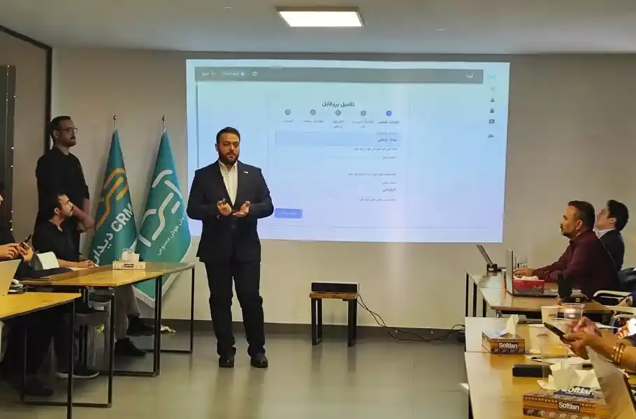 هوش مصنوعی در خدمت فروش: آیدا جایگزین ادمین‌های انسانی می‌شود