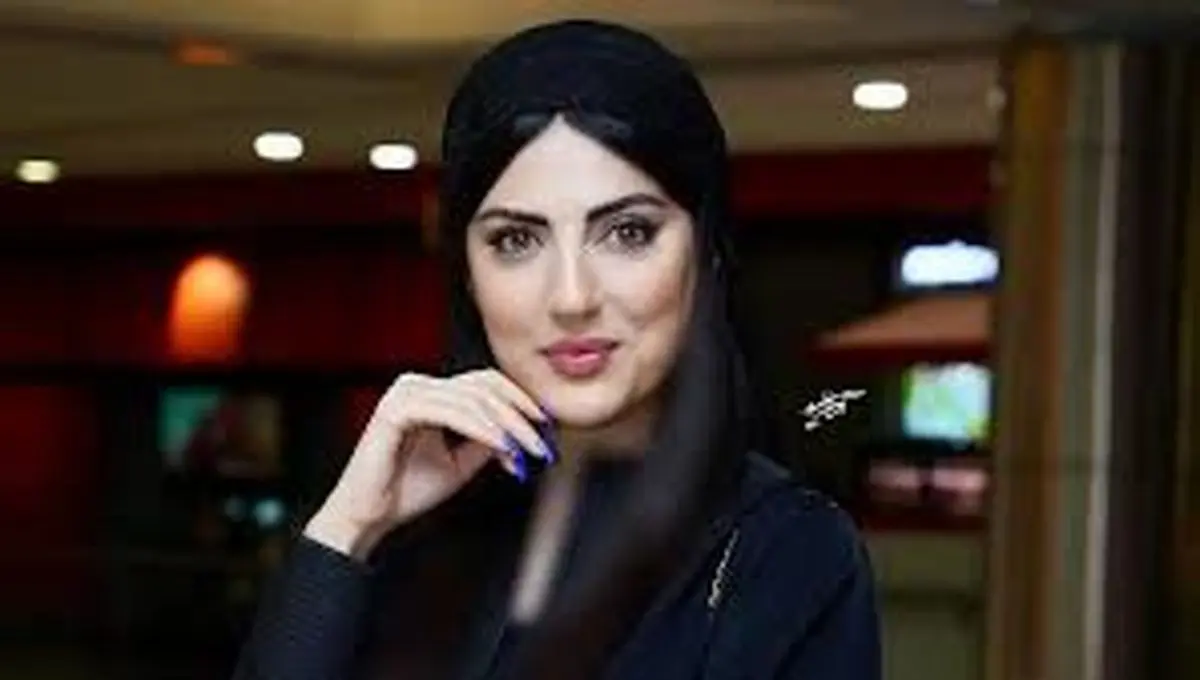 استایل هلیا امامی در اکران فیلم «شوماه» توجه‌ها را جلب کرد