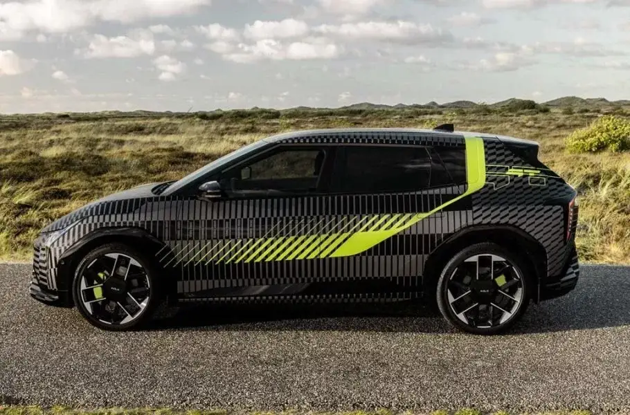 اولین تصاویر از کراس اوور اسپرت کیا EV4 GT منتشر شد