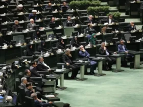 مجلس وزارت ارتباطات را مکلف به راهاندازی بازارگاه ملی هوش مصنوعی کرد