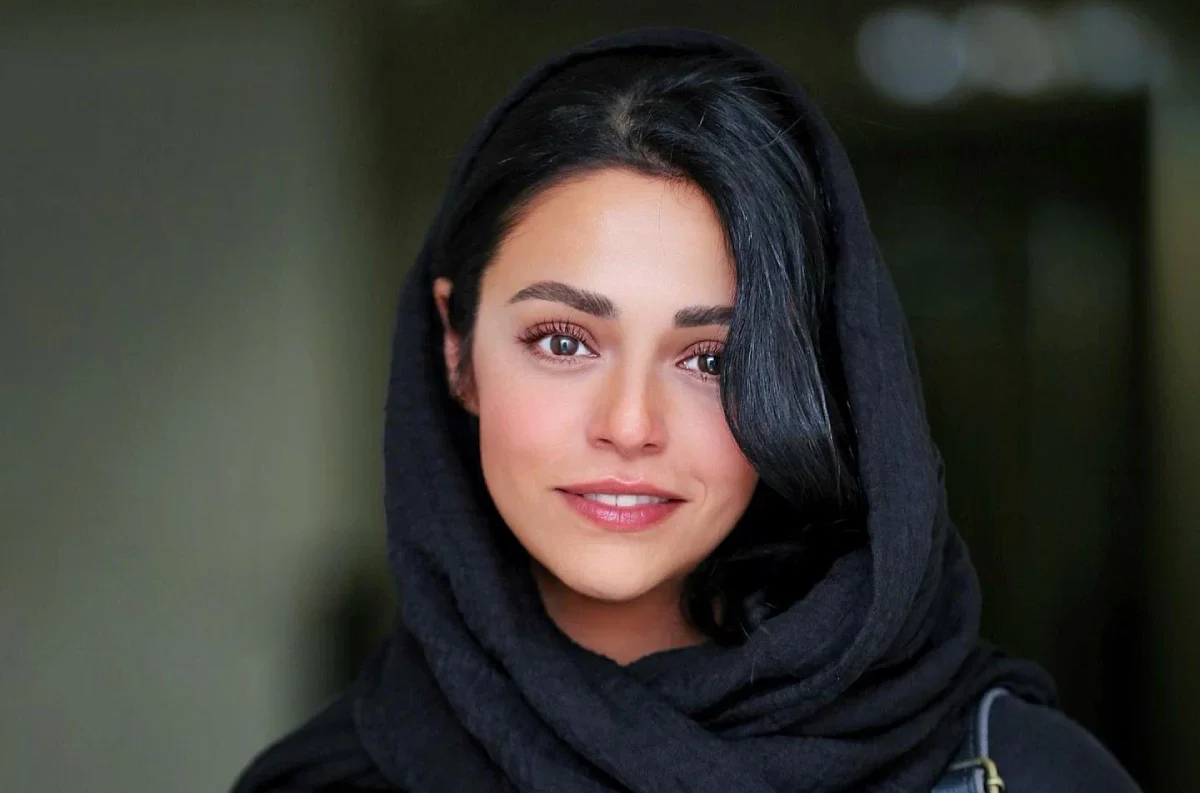 بیوگرافی کامل سوگل خلیق + زندگینامه، خانواده و وضعیت ازدواج بازیگر