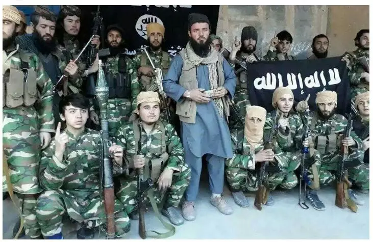 درگیری مسلحانه داعش و تحریرالشام در مرز سوریه و لبنان