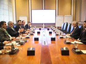 تأکید نیکزاد بر توسعه روابط ایران و آذربایجان در دیدار با نایب‌رئیس مجلس این کشور