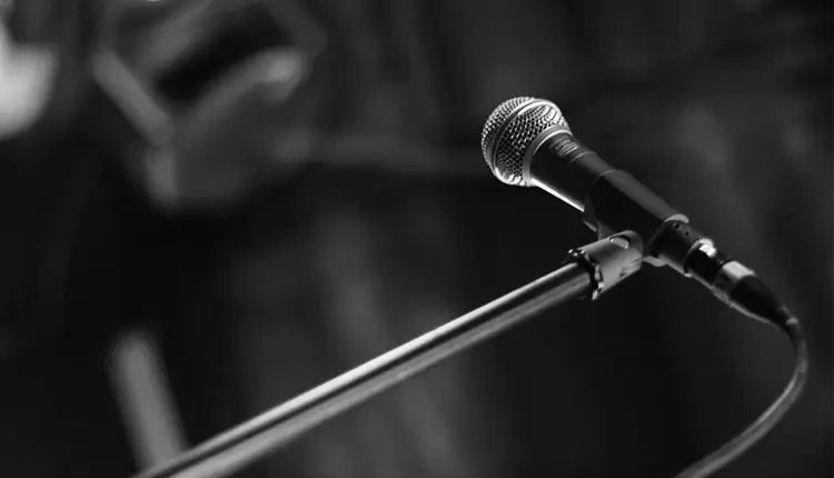 اکی بنایی خواننده و بازیگر پیش از انقلاب درگذشت