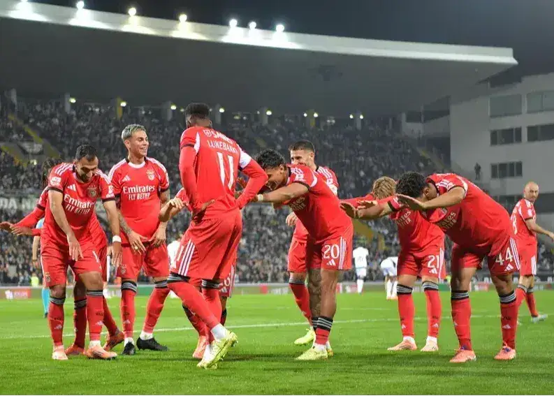 نمایش قدرت بنفیکا با دستان مورینیو؛ پیروزی ۳-۰ در خانه ویتوریا گیمارش