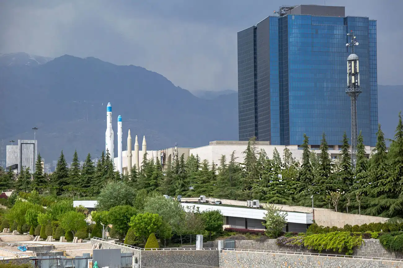 رشد نقدینگی در نیمه تابستان ۱۴۰۴ از ۳۶ درصد عبور کرد