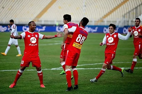 تعویق بازی تراکتور – پرسپولیس در جام حذفی به دلیل فینال تیم ملی