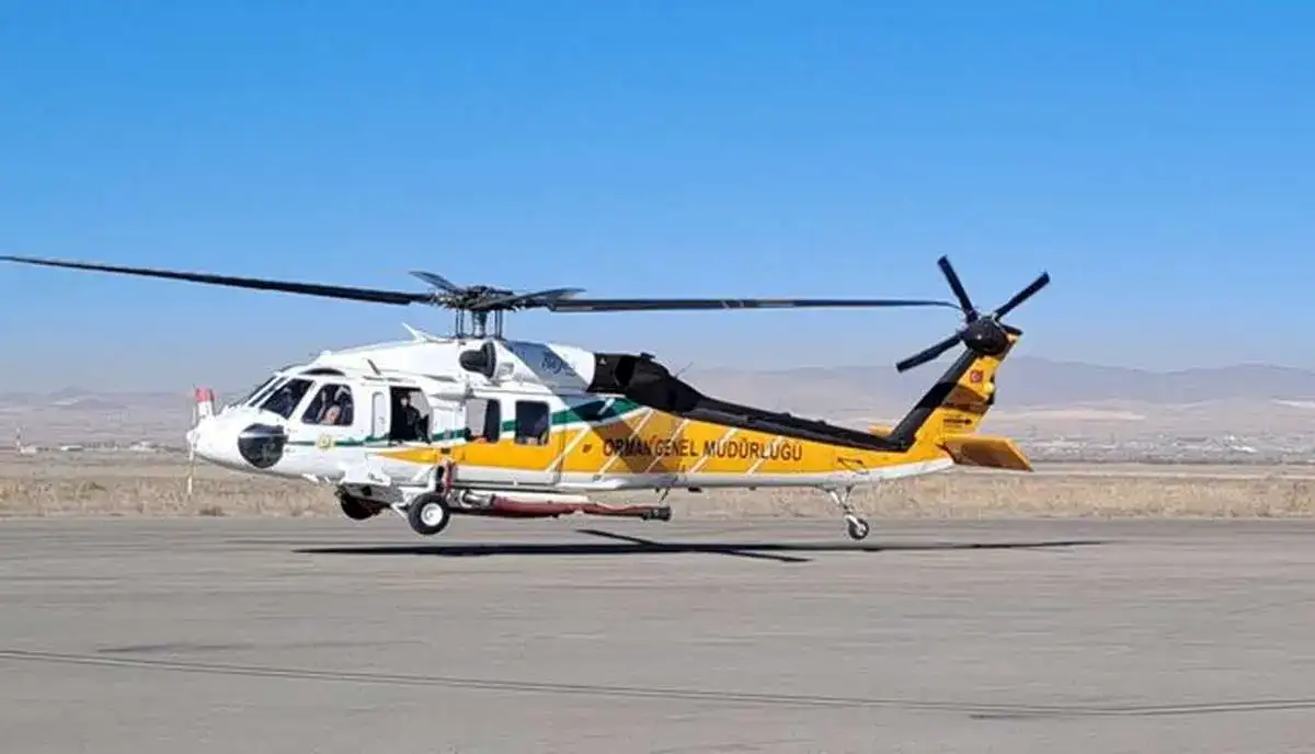 ورود هواپیماهای آب‌پاش ترکیه به ایران؛ آغاز عملیات اطفای آتش