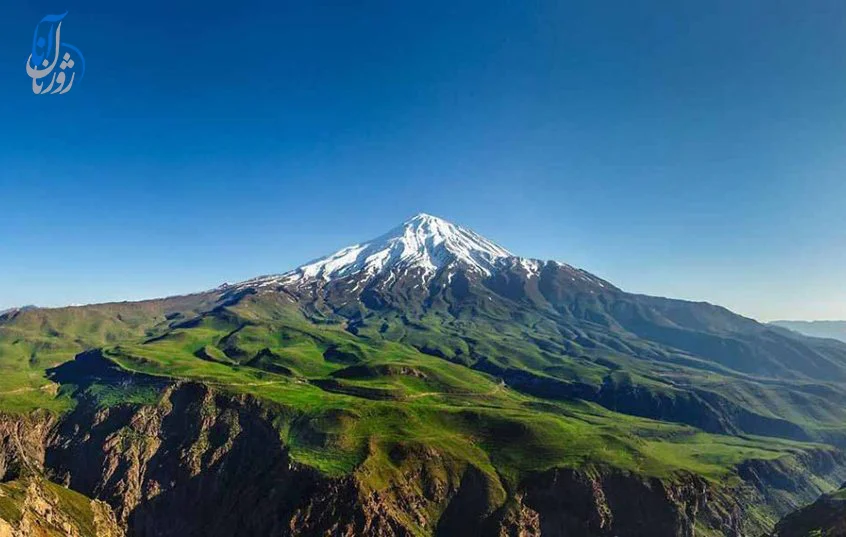 دماوند و رودهن اطراف تهران در عید نوروز