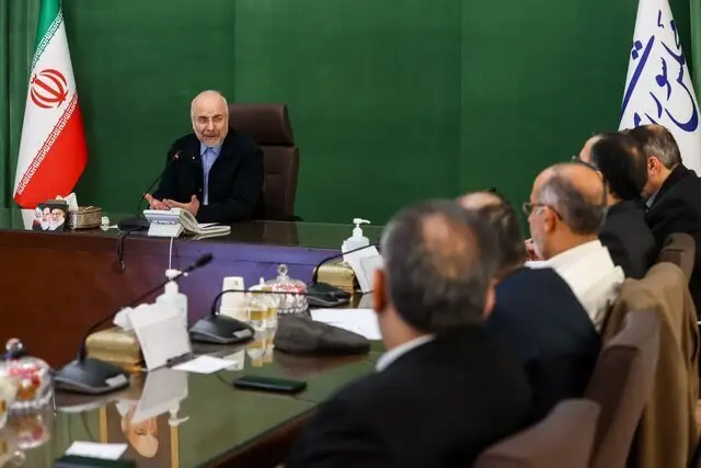 قالیباف: کشور نباید معطل وضعیت نه جنگ، نه صلح بماند