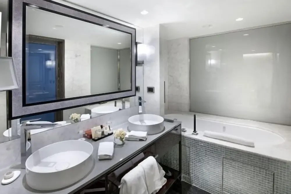 نظرات مسافران درباره هتل مارمارا تکسیم