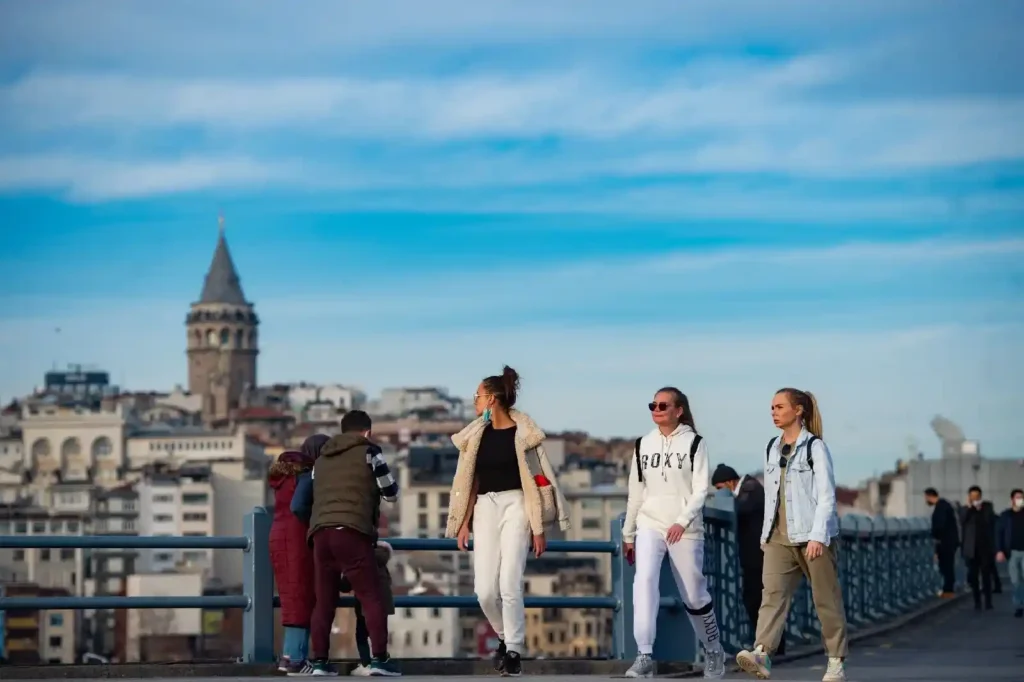 چگونه از کلاه‌ برداری در سفر ترکیه جلوگیری کنیم؟